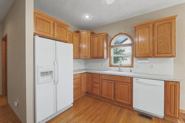 728 N Ritchfield St, Wichita, KS 67206