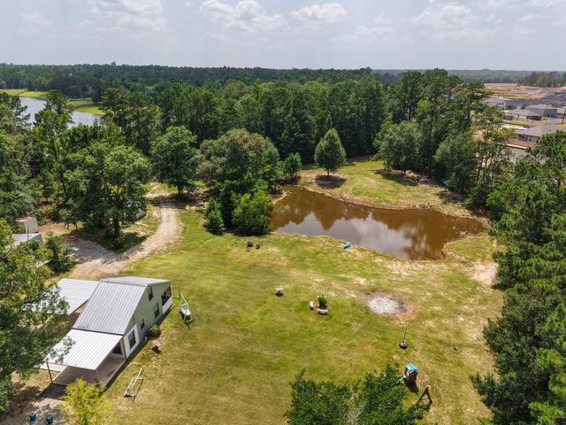 7420 Jackson Road, Montgomery, TX 77316