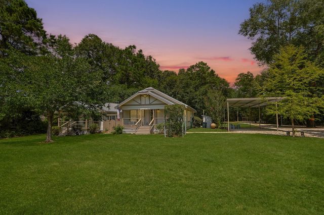 7420 Jackson Road, Montgomery, TX 77316