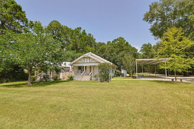 7420 Jackson Road, Montgomery, TX 77316