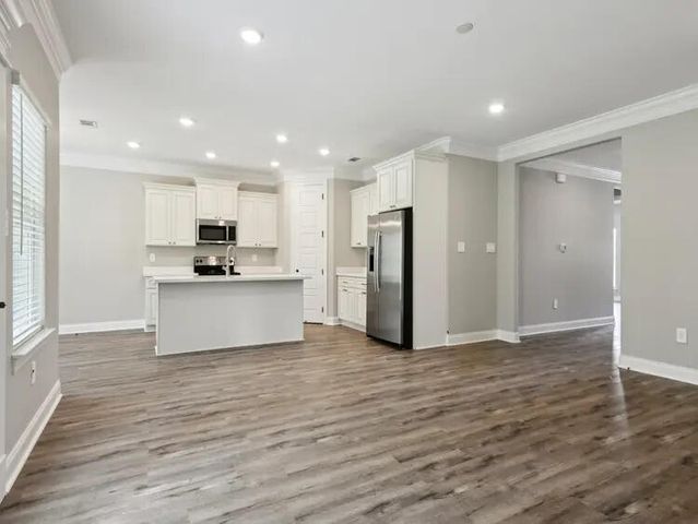 107 S Founders Way, Hattiesburg, MS 39401