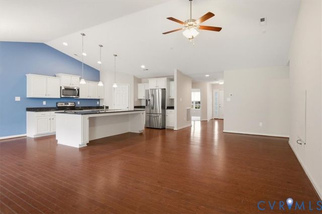 8230 Bald Cypress Dr, Mechanicsville, VA 23111