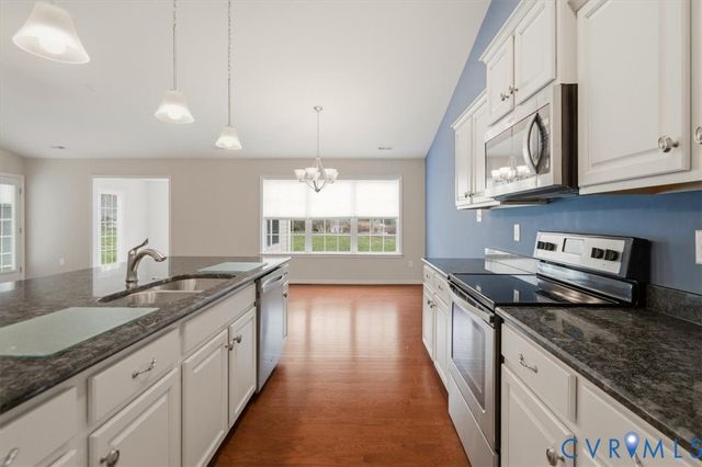 8230 Bald Cypress Dr, Mechanicsville, VA 23111