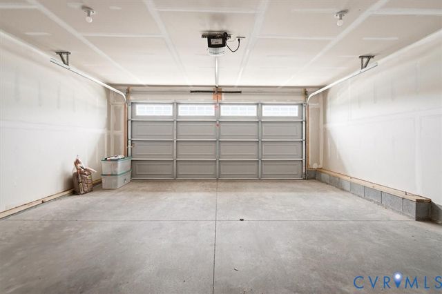 8230 Bald Cypress Dr, Mechanicsville, VA 23111