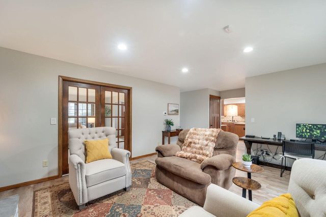 7932 112th AVENUE, Pleasant Prairie, WI 53158