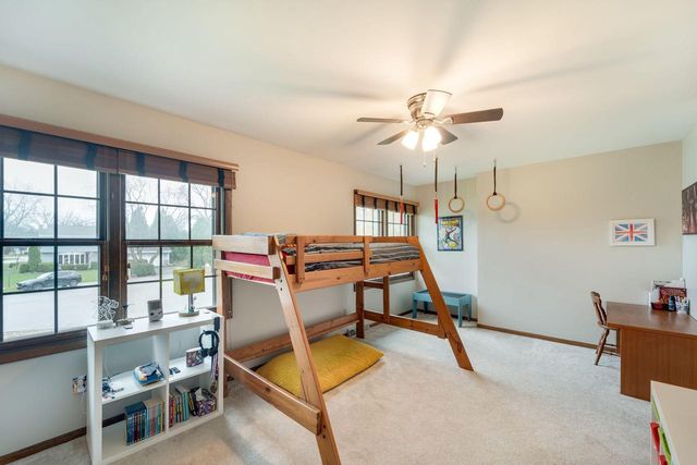 7932 112th AVENUE, Pleasant Prairie, WI 53158