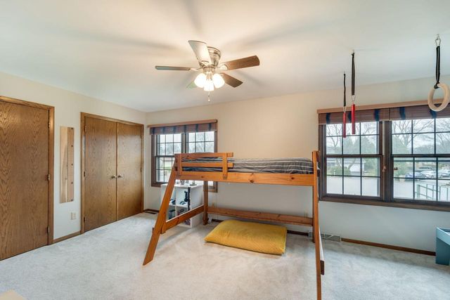 7932 112th AVENUE, Pleasant Prairie, WI 53158