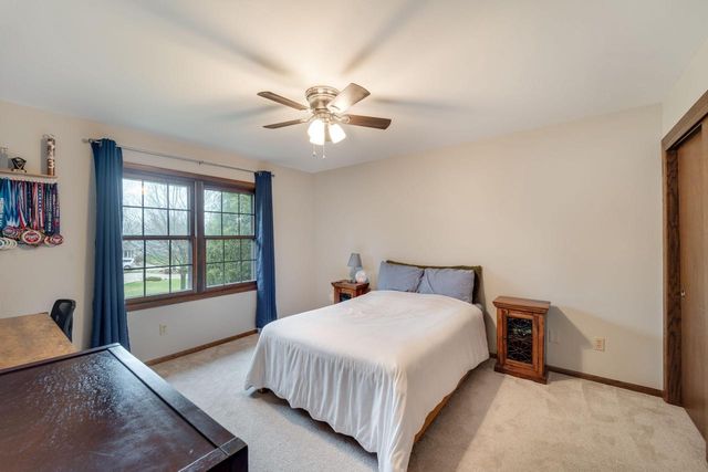 7932 112th AVENUE, Pleasant Prairie, WI 53158