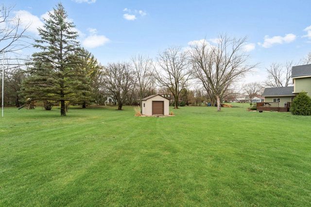 7932 112th AVENUE, Pleasant Prairie, WI 53158