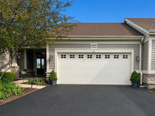 2815 NORMANDY Circle, Naperville, IL 60564