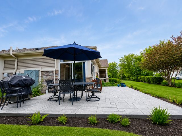 2815 NORMANDY Circle, Naperville, IL 60564