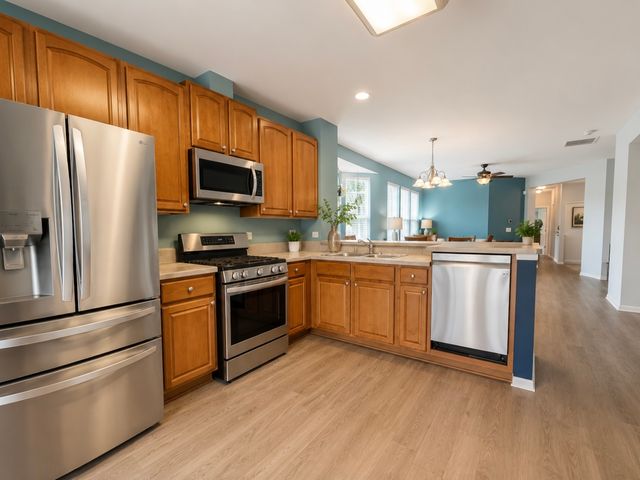 2815 NORMANDY Circle, Naperville, IL 60564