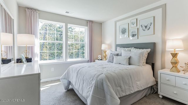34 Mantoloking Drive, Jackson, NJ 08527