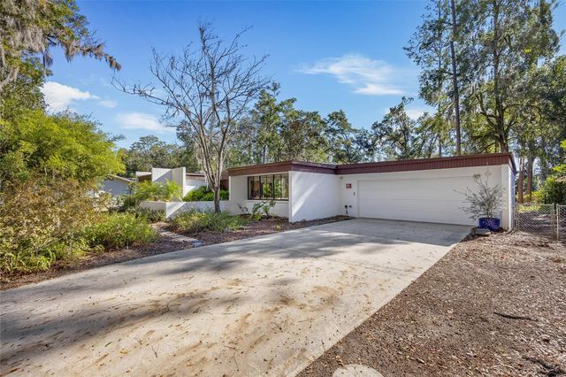 4827 NW 19TH PLACE, Gainesville, FL 32605