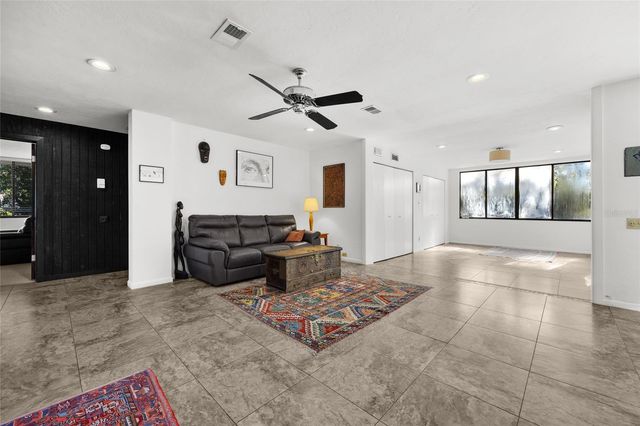 4827 NW 19TH PLACE, Gainesville, FL 32605