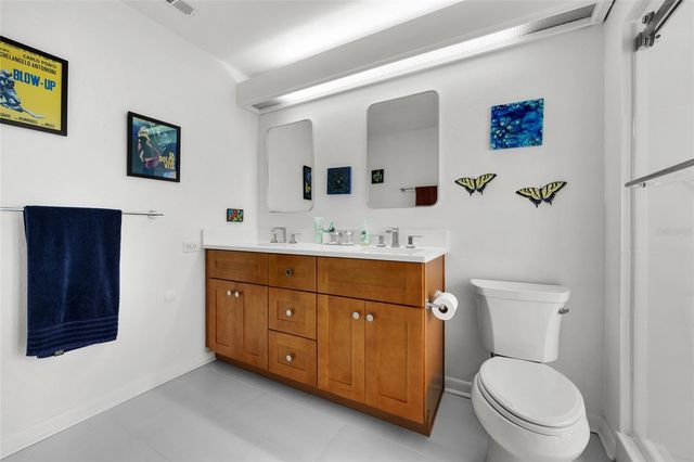 4827 NW 19TH PLACE, Gainesville, FL 32605