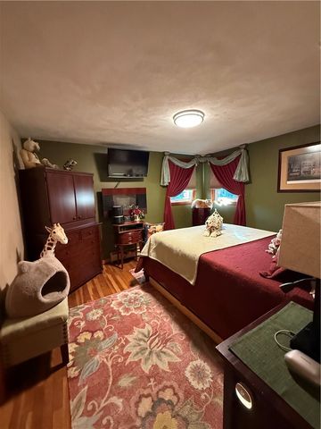 244 Stony acre Drive, Cranston, RI 02920