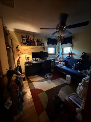 244 Stony acre Drive, Cranston, RI 02920