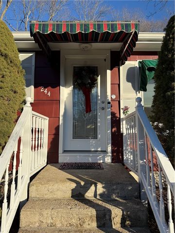 244 Stony acre Drive, Cranston, RI 02920