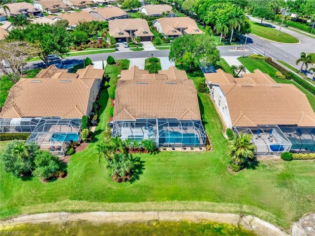 8670 Mustang DR, Naples, FL 34113