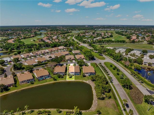 8670 Mustang DR, Naples, FL 34113