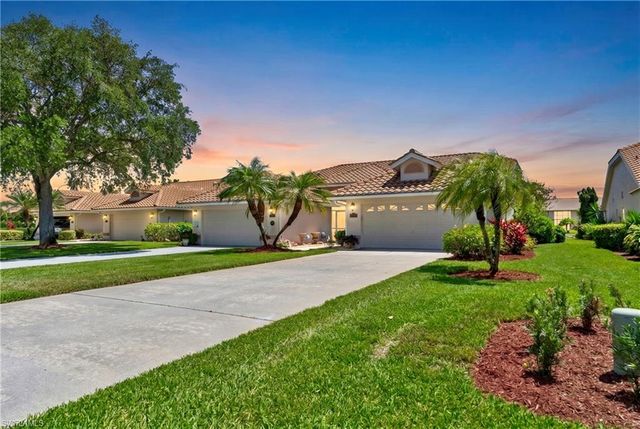 8670 Mustang DR, Naples, FL 34113