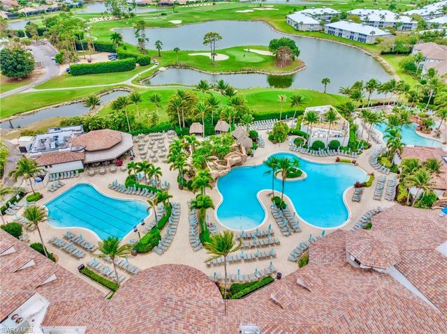 8670 Mustang DR, Naples, FL 34113