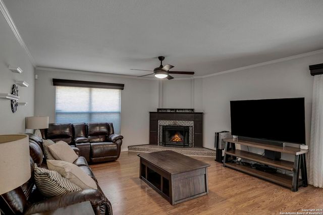 11387 Candle Park, San Antonio, TX 78249