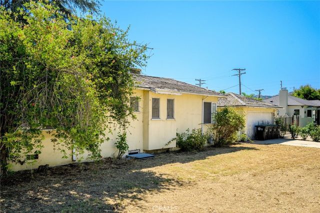821 Kellogg Avenue, Glendale, CA 91202