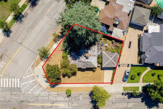 821 Kellogg Avenue, Glendale, CA 91202