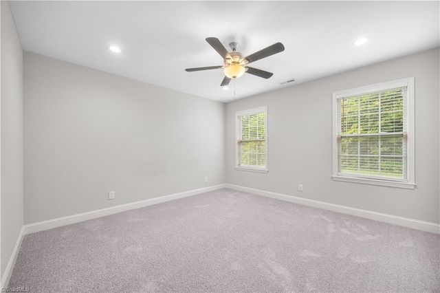 204 Quail Drive, Winston-salem, NC 27105