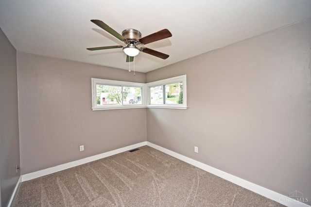 3174 W Tower Lane, Cincinnati, OH 45238