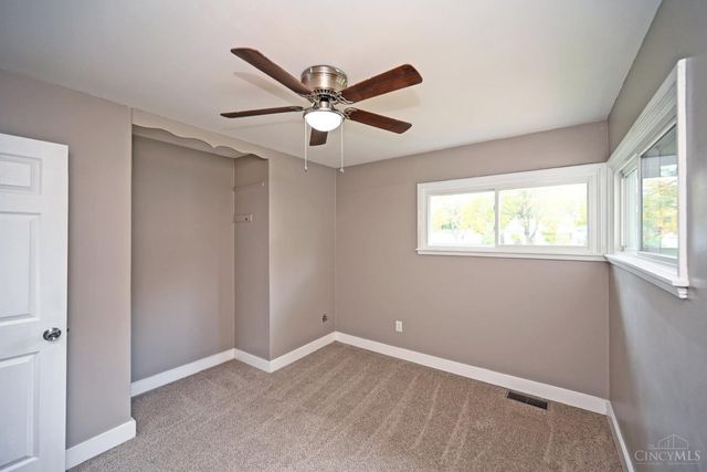 3174 W Tower Lane, Cincinnati, OH 45238