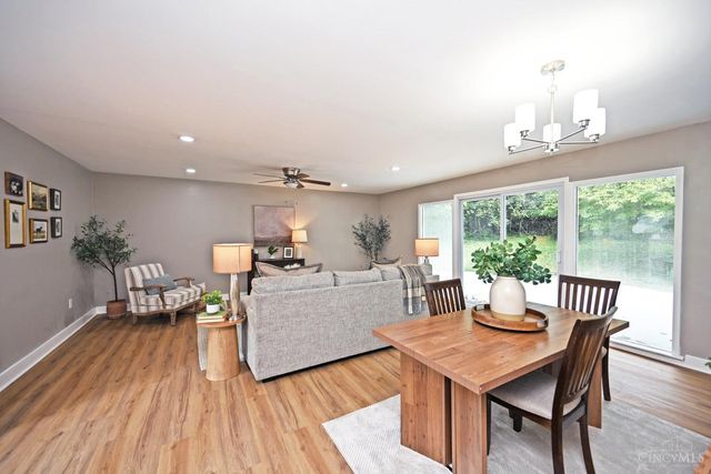 3174 W Tower Lane, Cincinnati, OH 45238