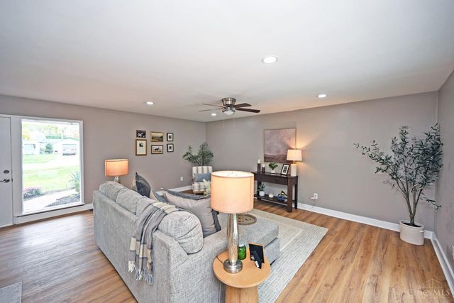 3174 W Tower Lane, Cincinnati, OH 45238