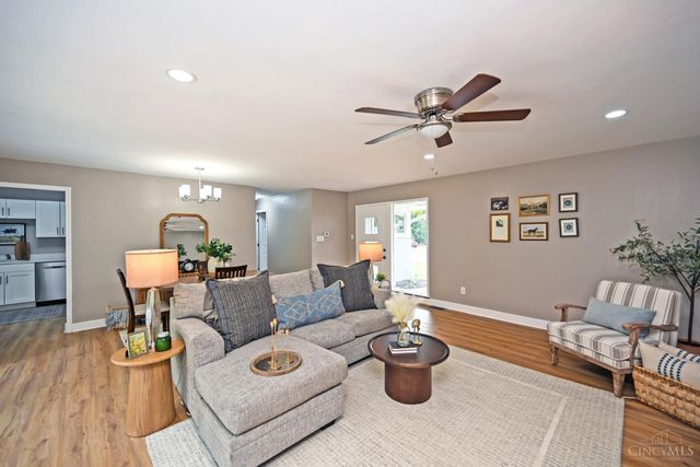 3174 W Tower Lane, Cincinnati, OH 45238