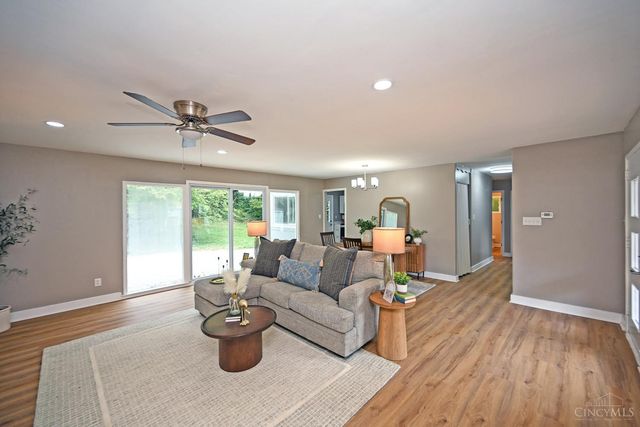 3174 W Tower Lane, Cincinnati, OH 45238