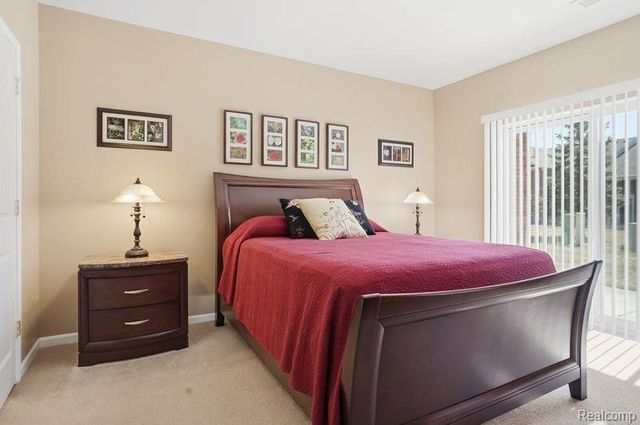 28304 Adler Park Drive, New Baltimore, MI 48051