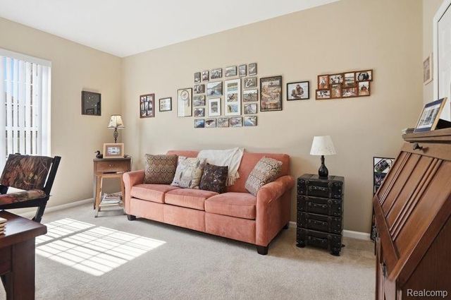 28304 Adler Park Drive, New Baltimore, MI 48051