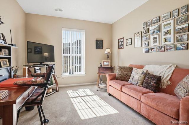 28304 Adler Park Drive, New Baltimore, MI 48051