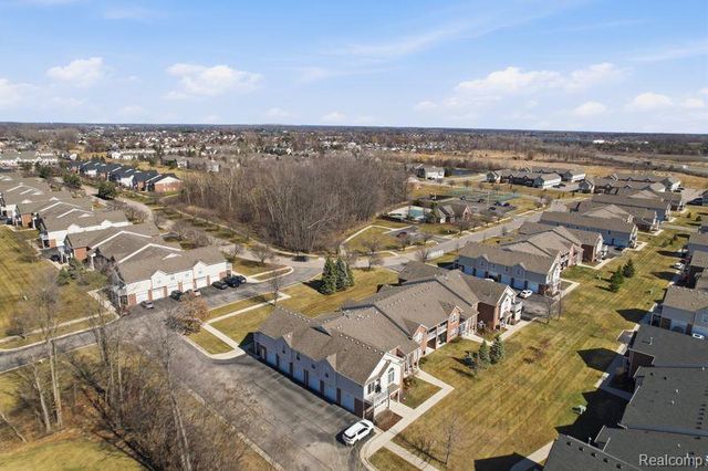 28304 Adler Park Drive, New Baltimore, MI 48051