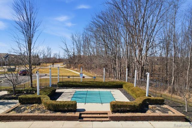 28304 Adler Park Drive, New Baltimore, MI 48051