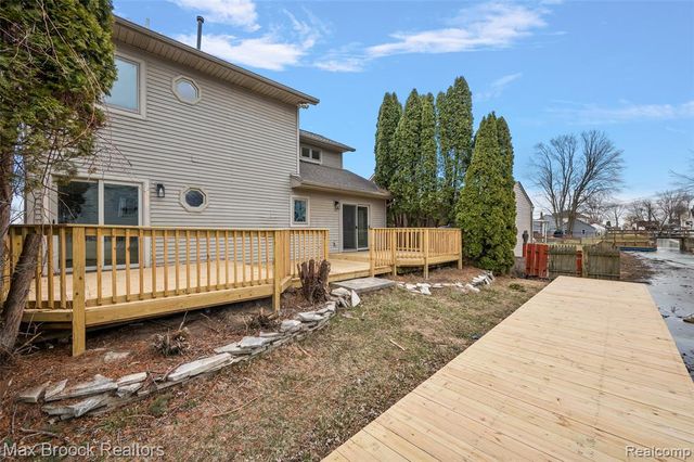 38033 Cherry Lane, Harrison Twp, MI 48045