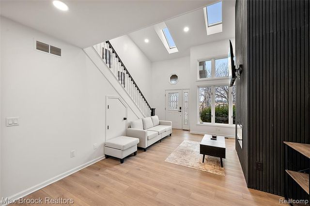 38033 Cherry Lane, Harrison Twp, MI 48045