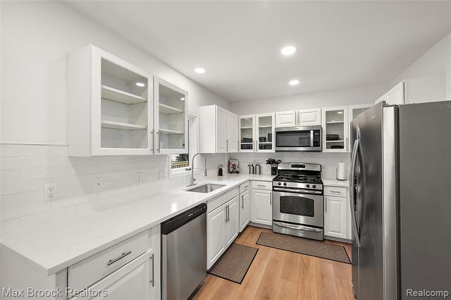 38033 Cherry Lane, Harrison Twp, MI 48045