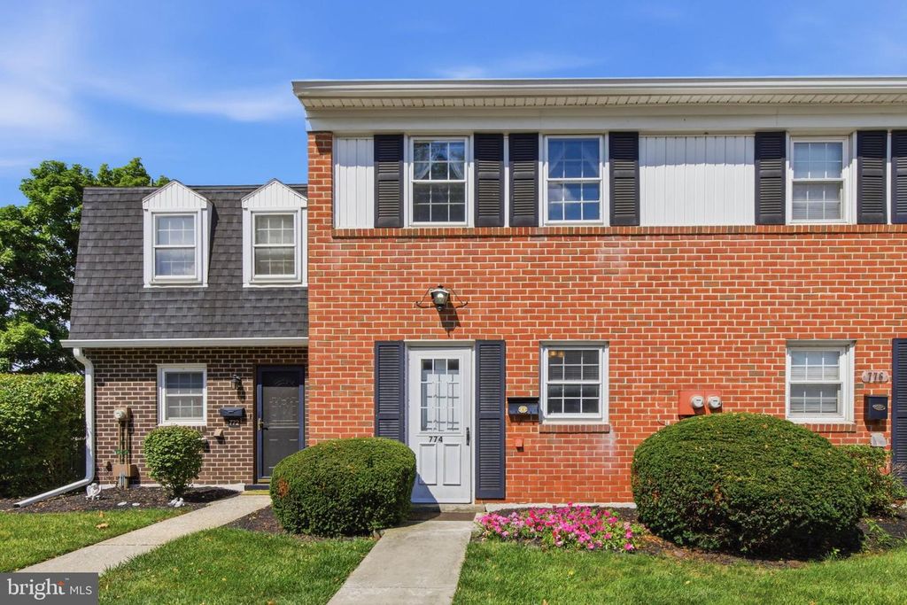 774 HARDWICK PL, York, PA 17404