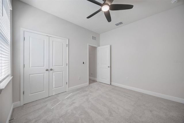 2518 CHAPEL OAK BEND, Wesley Chapel, FL 33543