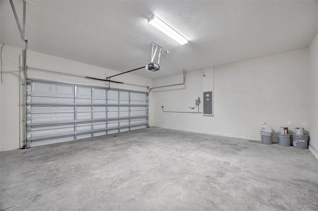 2518 CHAPEL OAK BEND, Wesley Chapel, FL 33543