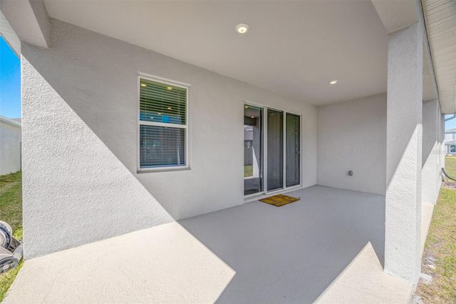 2518 CHAPEL OAK BEND, Wesley Chapel, FL 33543