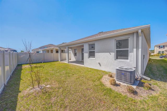 2518 CHAPEL OAK BEND, Wesley Chapel, FL 33543